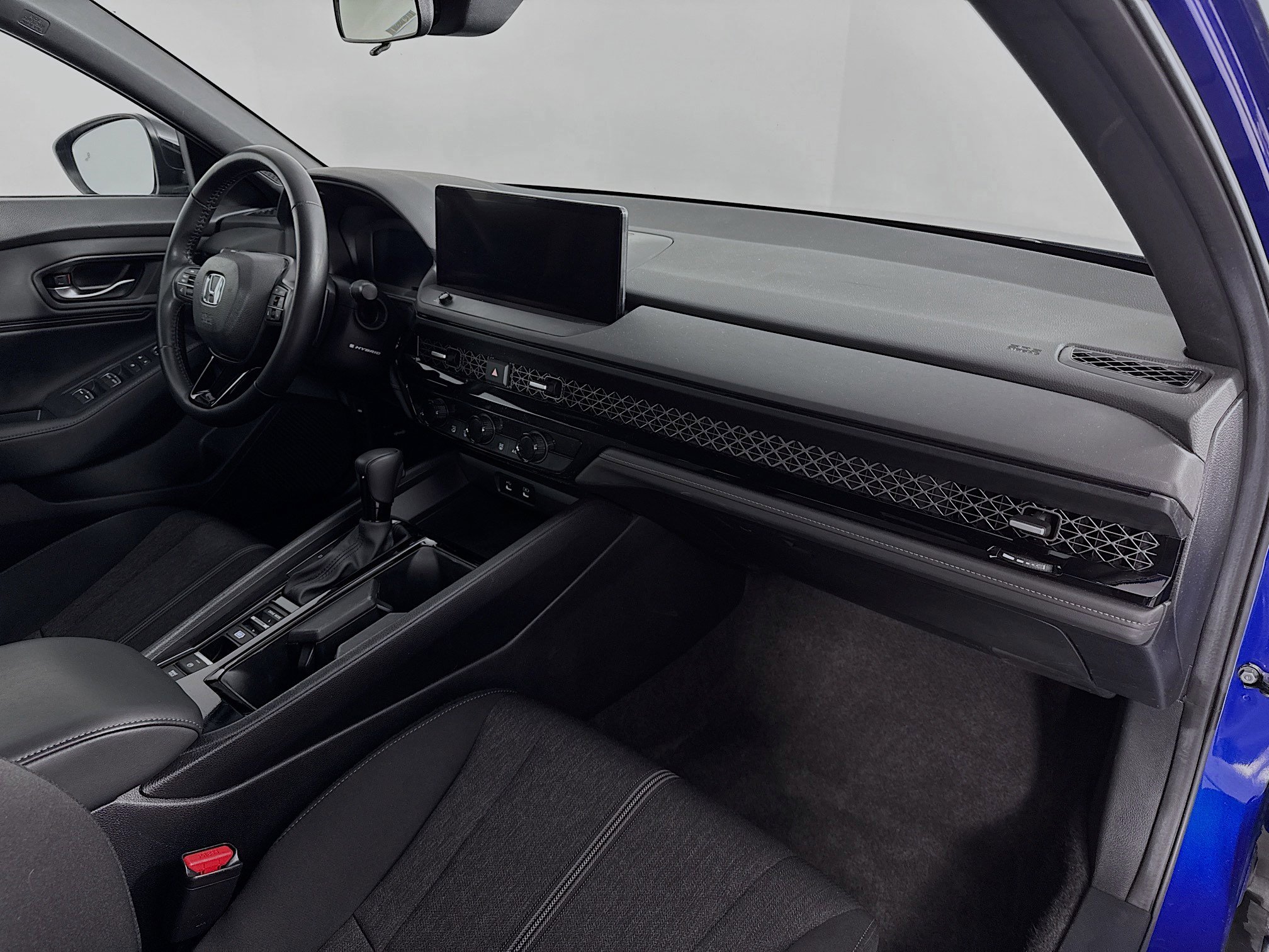 Certified 2024 Honda Accord Sport image 27