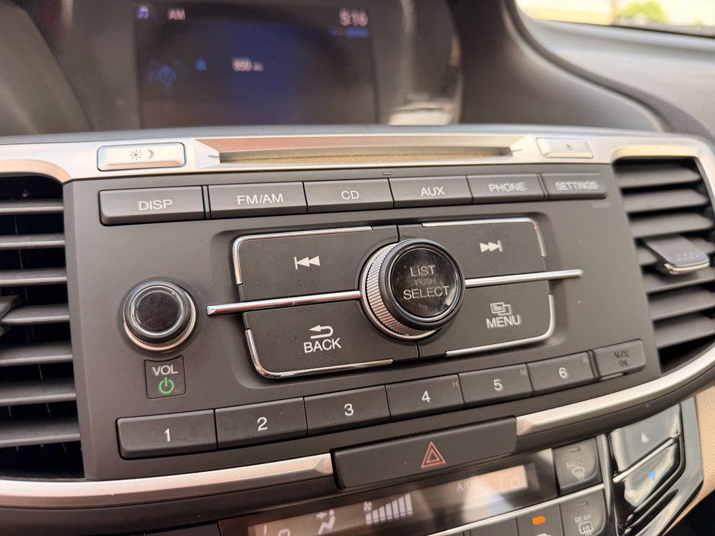 Used 2016 Honda Accord LX image 19