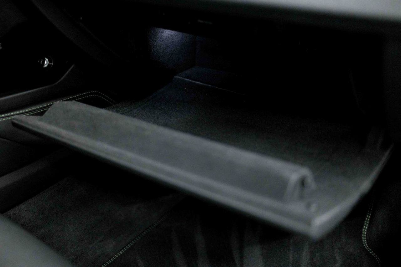 Used 2020 Lamborghini Urus Base image 53