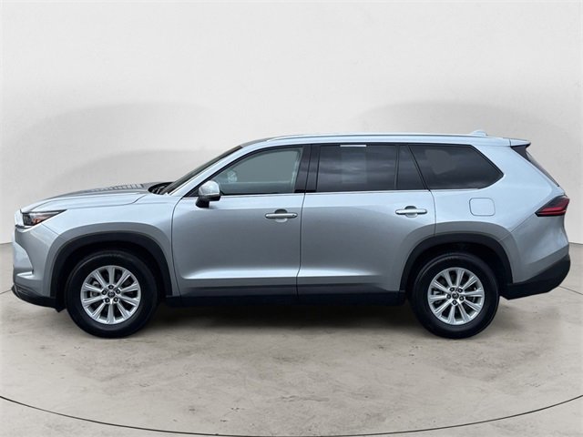 Used 2025 Toyota Grand Highlander AWD image 2