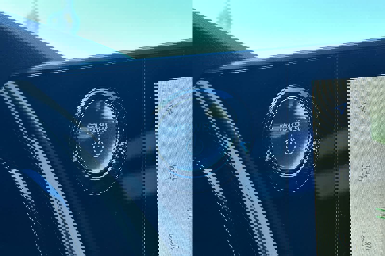 Certified 2025 Lexus RX 350h w/ Convenience Package image 25