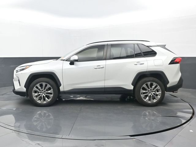 Used 2023 Toyota RAV4 XLE Premium AWD/4WD image 7