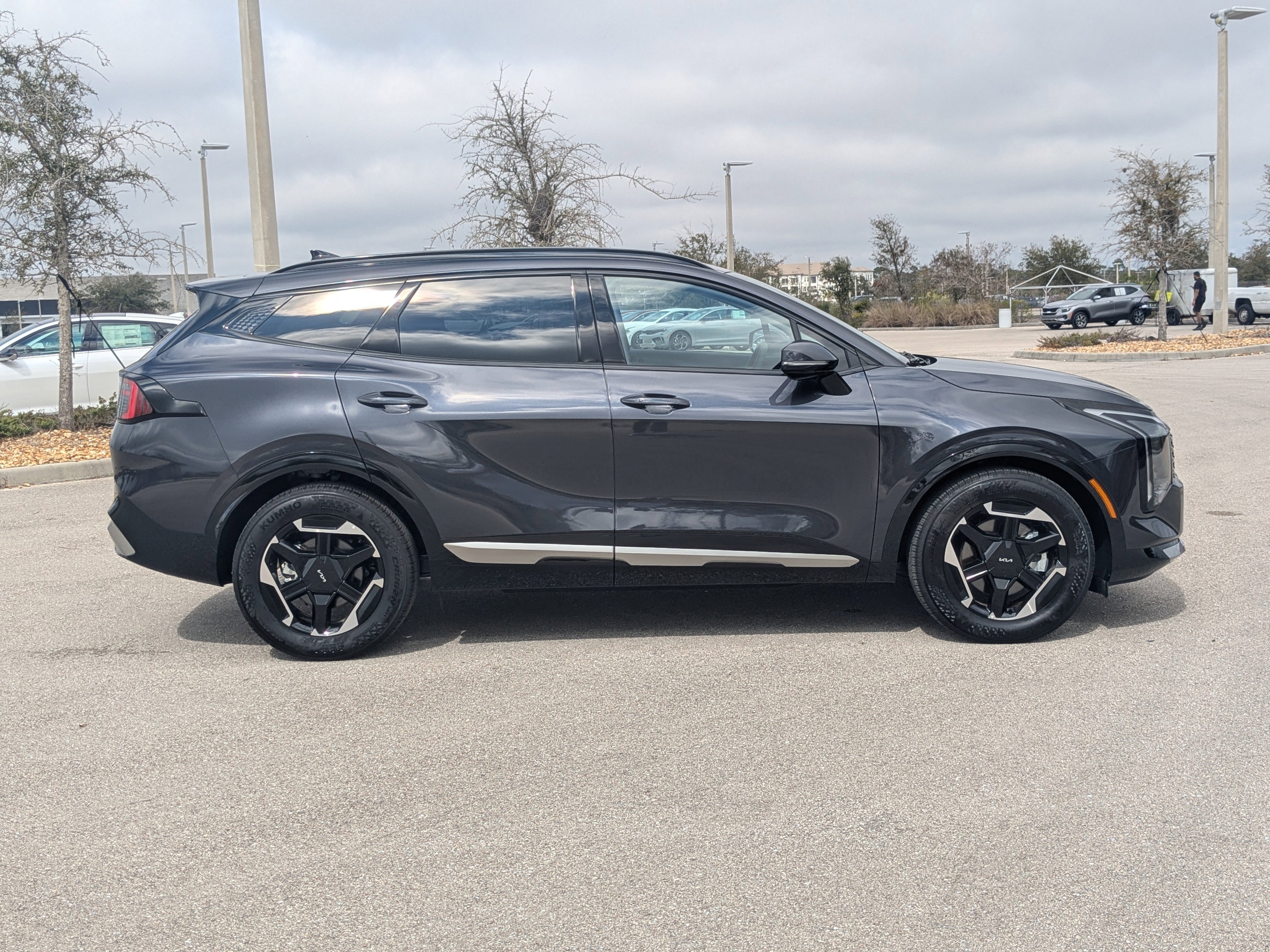 Certified 2026 Kia Sportage SX image 4