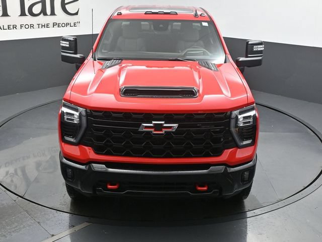 New 2026 Chevrolet Silverado 2500 ZR2 w/ LPO, Dark Essentials Package AWD/4WD image 37