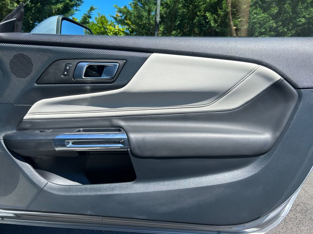 Used 2024 Ford Mustang Premium image 25