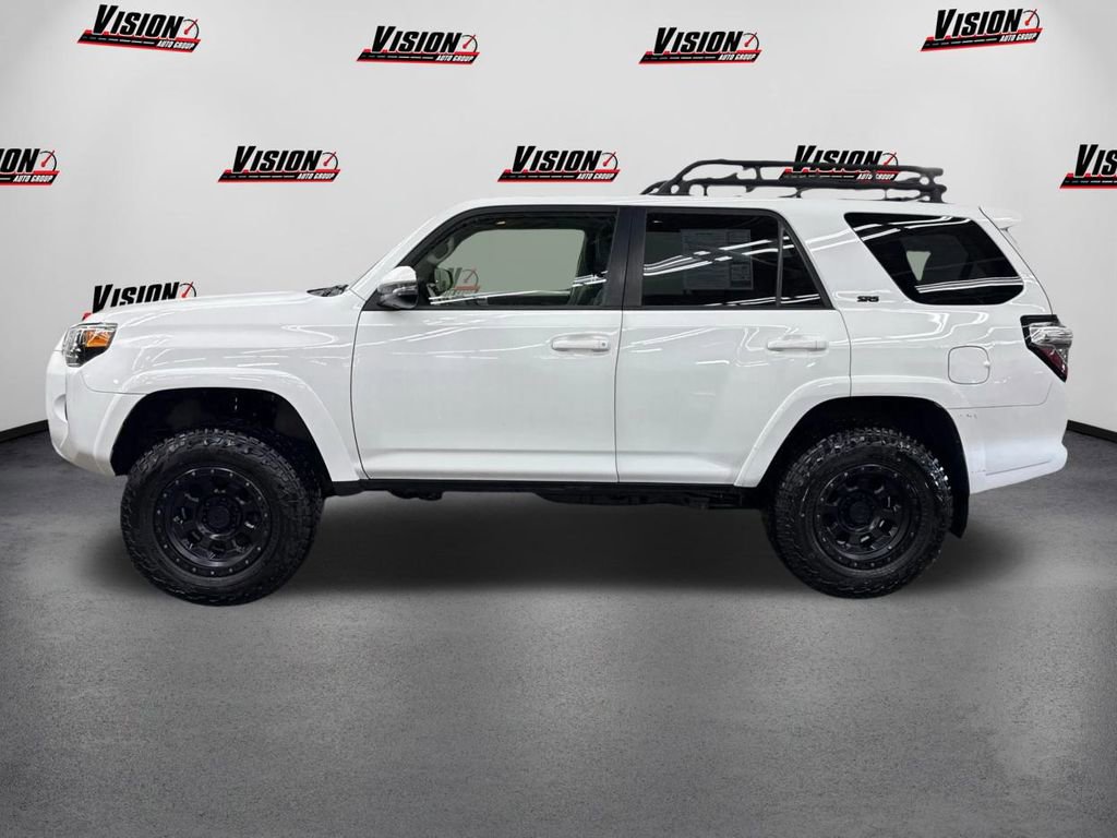Used 2019 Toyota 4Runner 4WD image 8