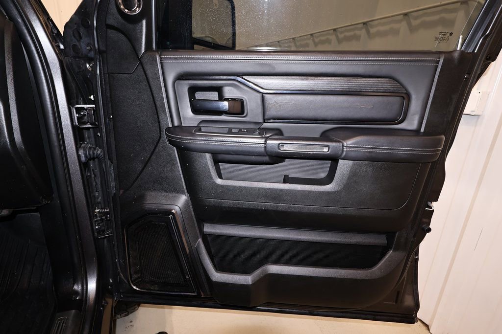 Used 2024 RAM 3500 Limited w/ Night Edition image 21