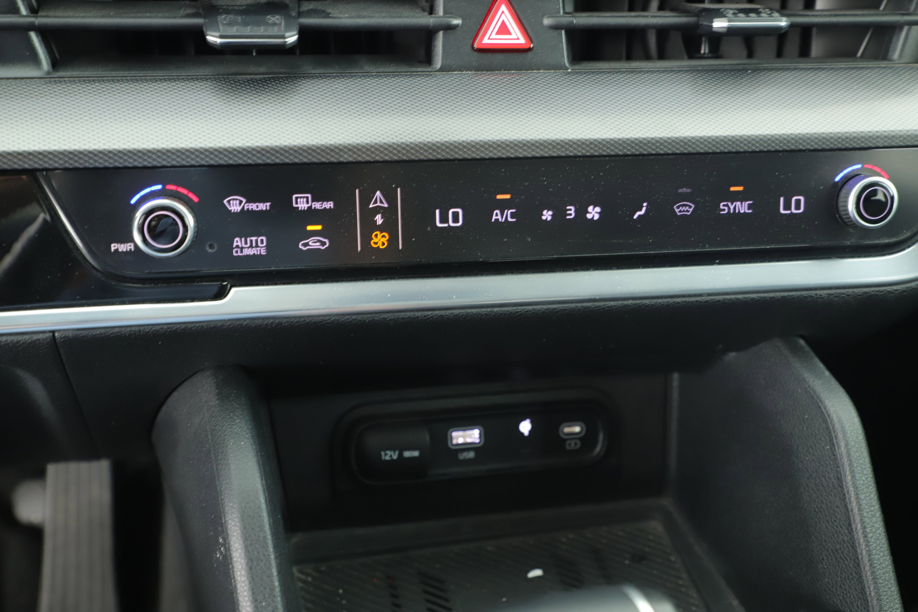 Used 2023 Kia Sportage SX image 10