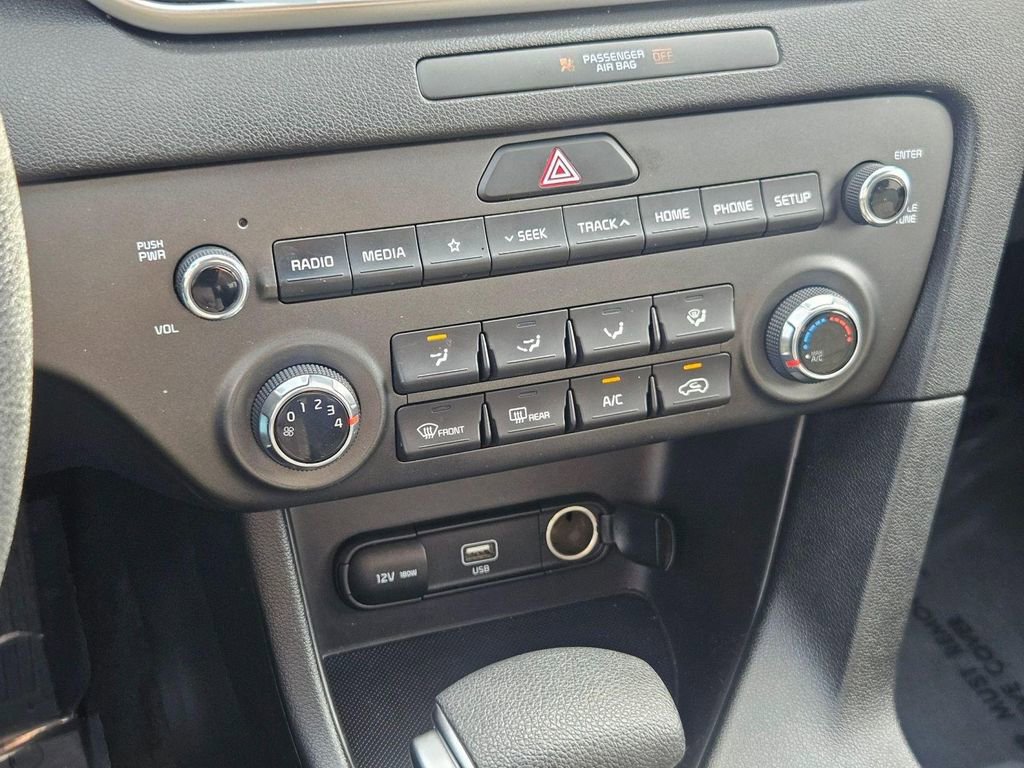 Used 2020 Kia Sportage LX image 20