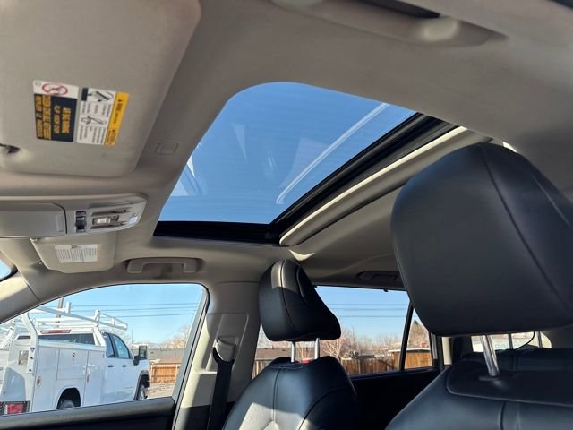 Used 2022 Toyota Highlander XLE image 23