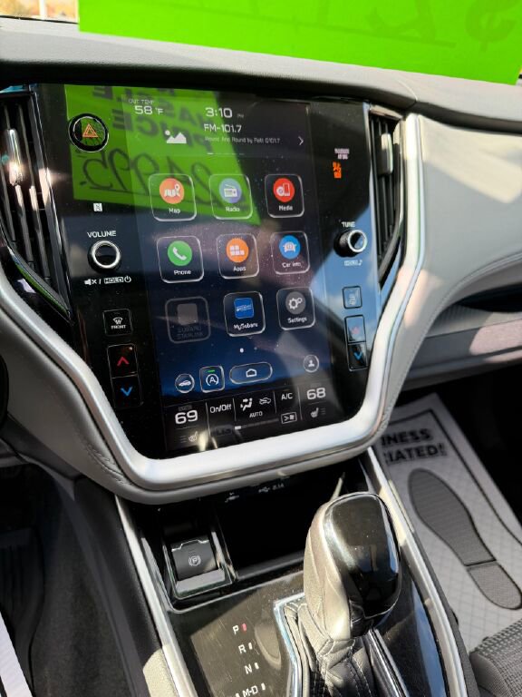 Used 2021 Subaru Outback Premium image 13