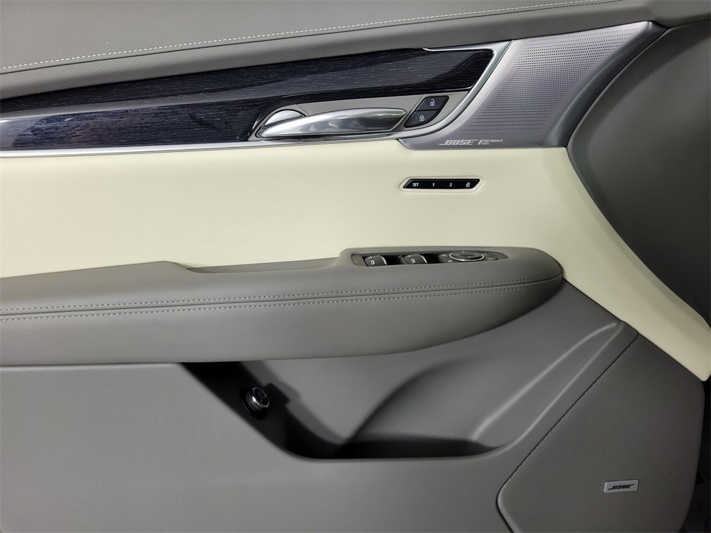 Certified 2025 Cadillac XT6 Premium Luxury image 20