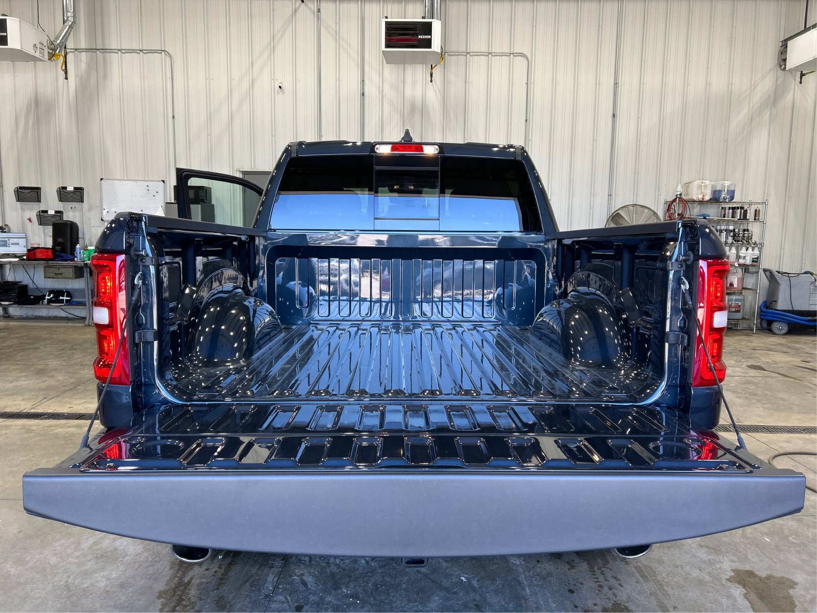 New 2026 RAM 1500 Big Horn AWD/4WD image 22