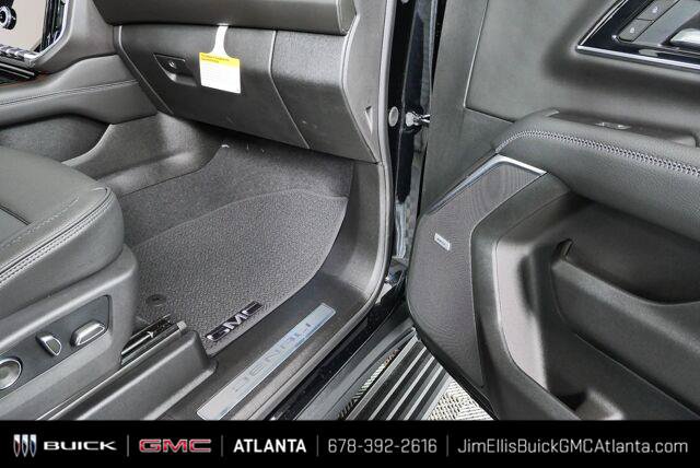 New 2026 GMC Yukon XL Denali w/ Denali Reserve Package AWD/4WD image 27