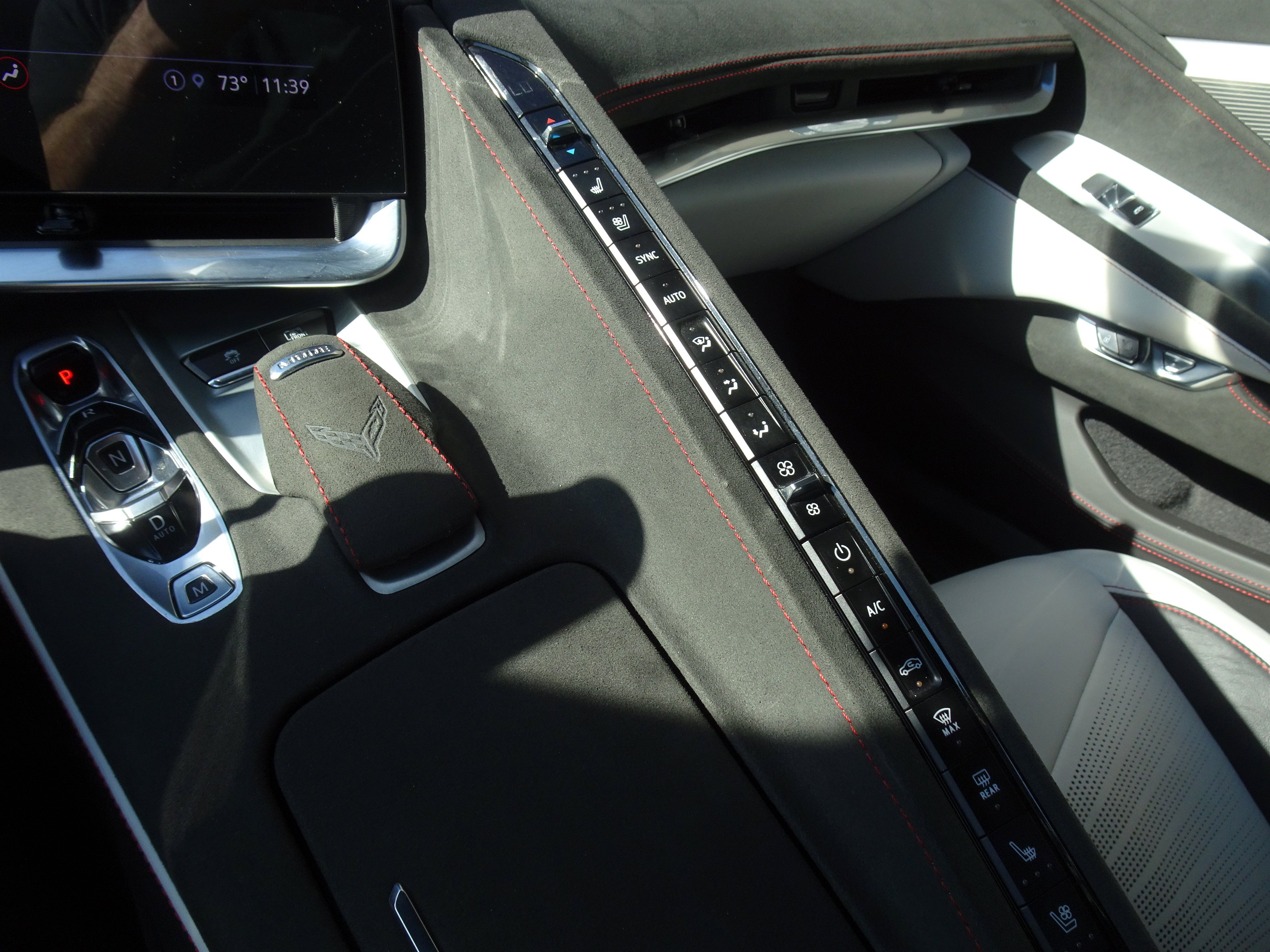 Used 2023 Chevrolet Corvette Stingray Premium Conv RWD image 17