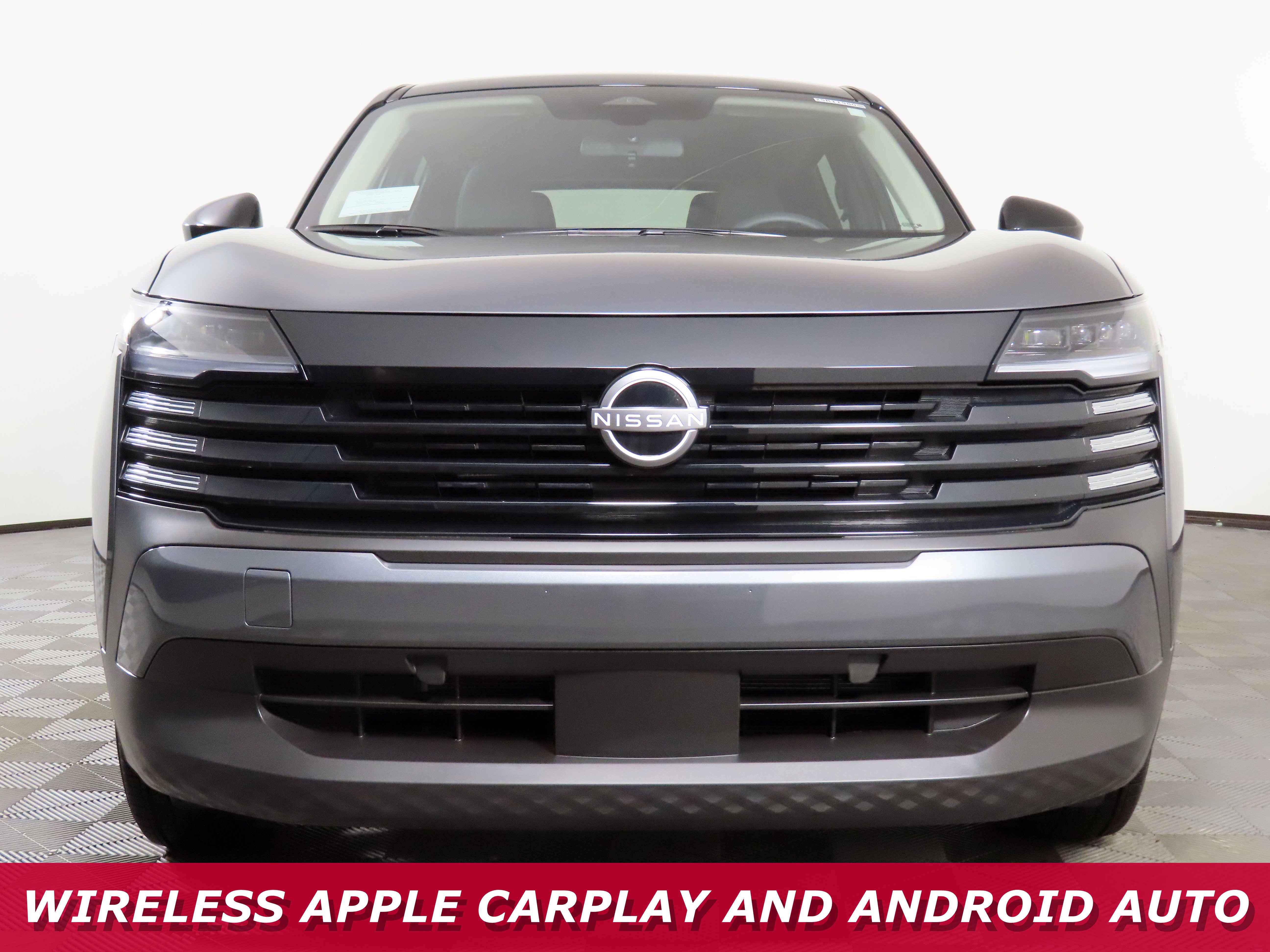 Certified 2025 Nissan Kicks SV w/ Illumination Package image 2