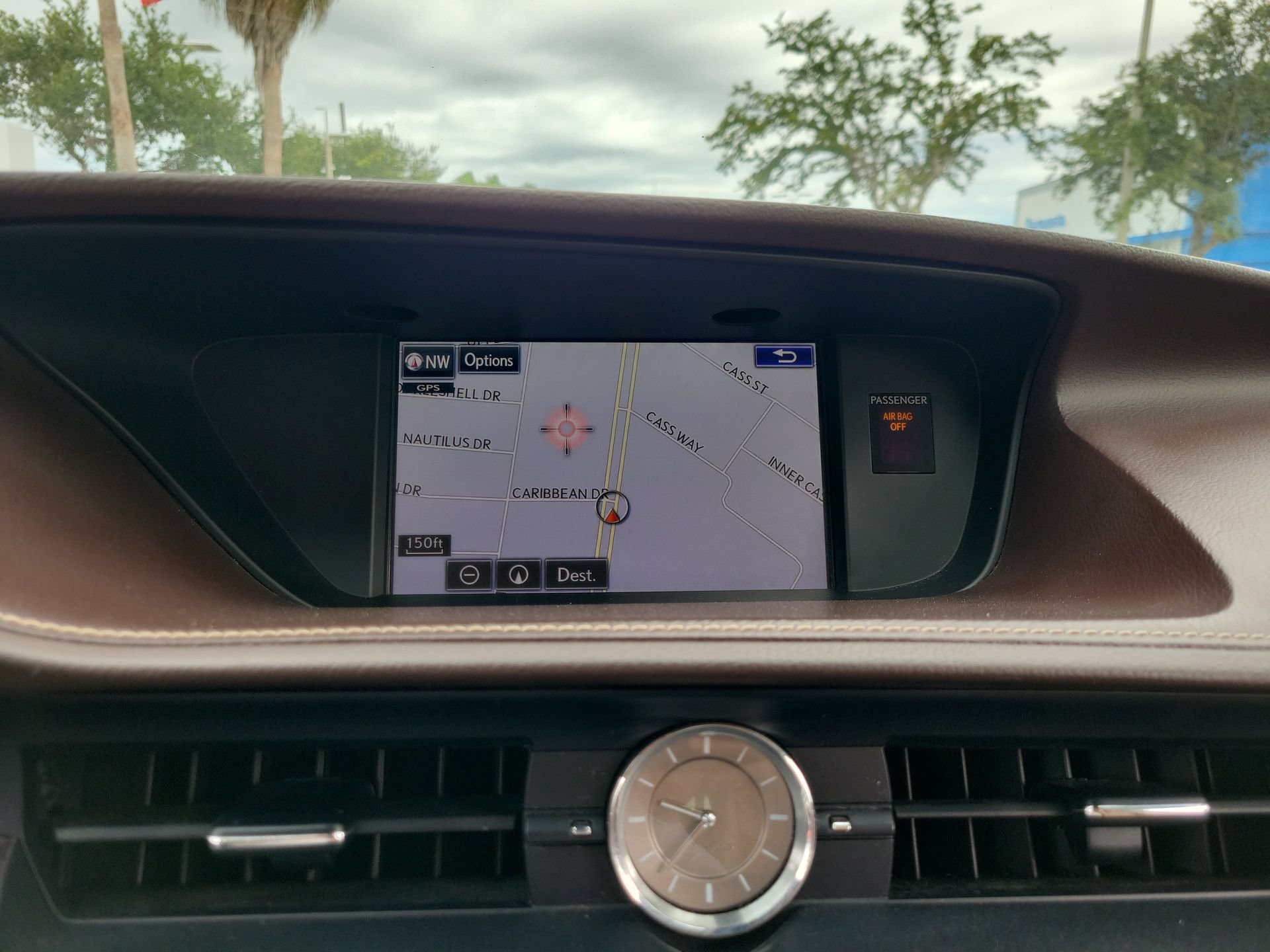 Used 2016 Lexus ES 350 w/ Luxury Package w/Wood Trim FWD image 22