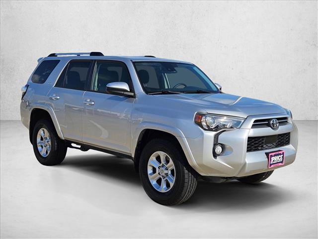 Used 2020 Toyota 4Runner SR5 image 3