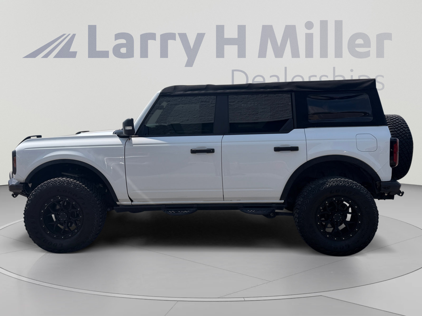Used 2021 Ford Bronco Badlands AWD/4WD image 2