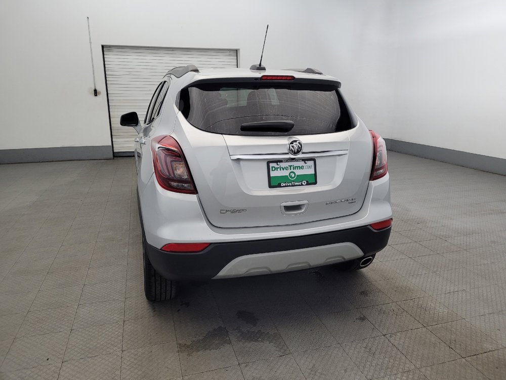 Used 2022 Buick Encore Preferred w/ Safety Package image 6
