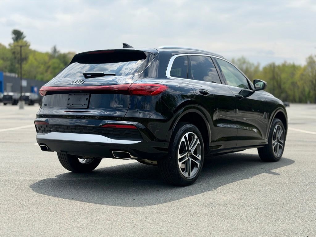 Used 2025 Audi Q5 Premium w/ Convenience Package AWD/4WD image 7