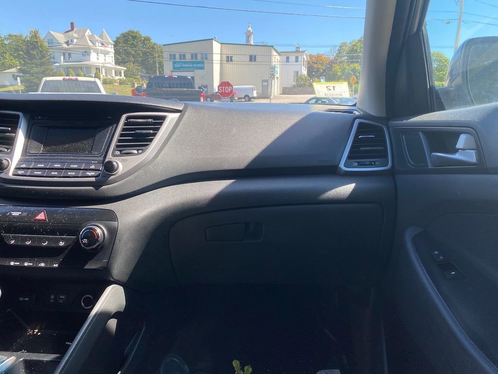 Used 2016 Hyundai Tucson SE w/ Option Group 02 image 23