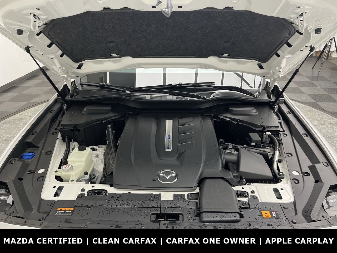 Certified 2025 MAZDA CX-90 Plug-In Hybrid w/Premium Sport image 31