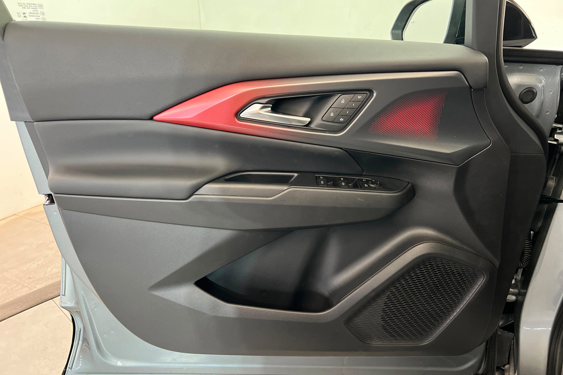 New 2026 Chevrolet Equinox EV RS image 15