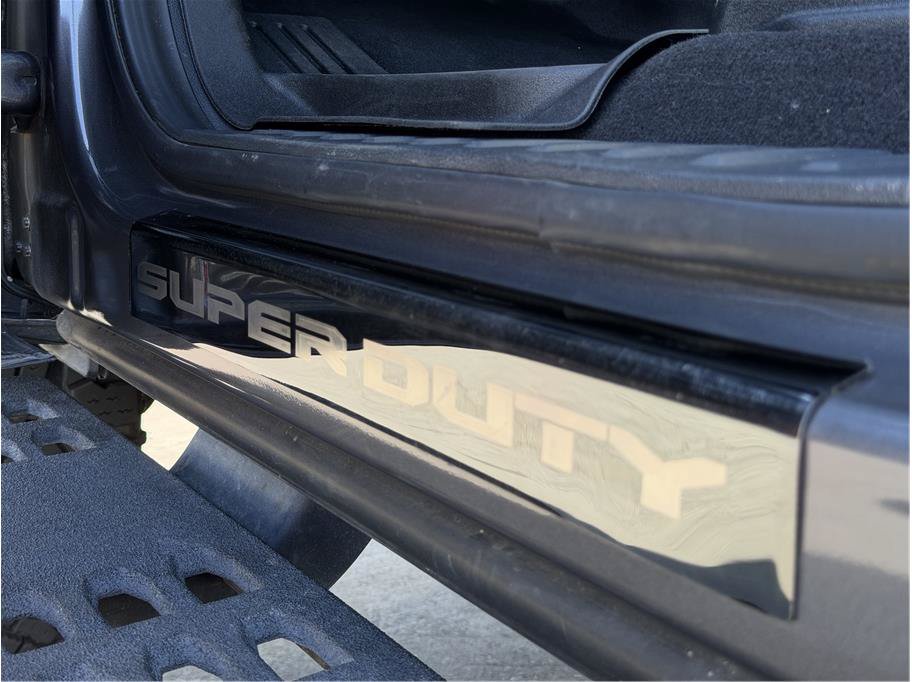 Used 2022 Ford F250 Lariat w/ Tremor Off-Road Package AWD/4WD image 35