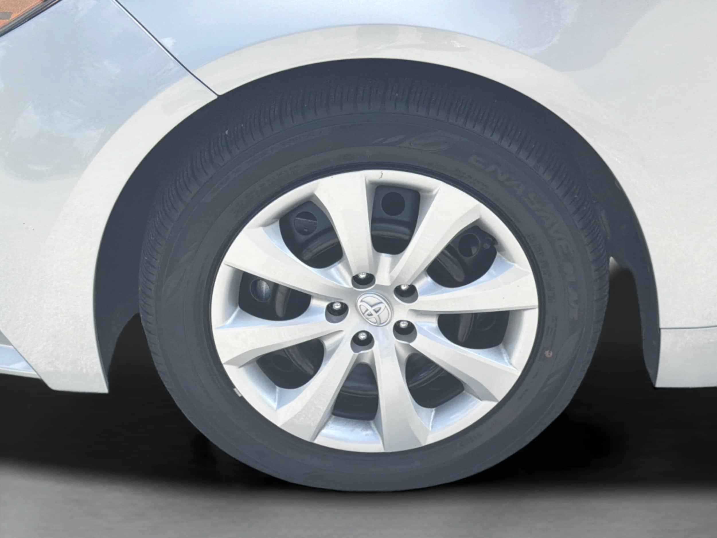 Certified 2026 Toyota Corolla LE FWD image 30