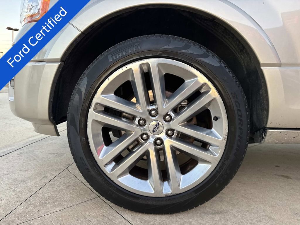 Used 2017 Ford Expedition Limited w/ Equipment Group 301A image 5