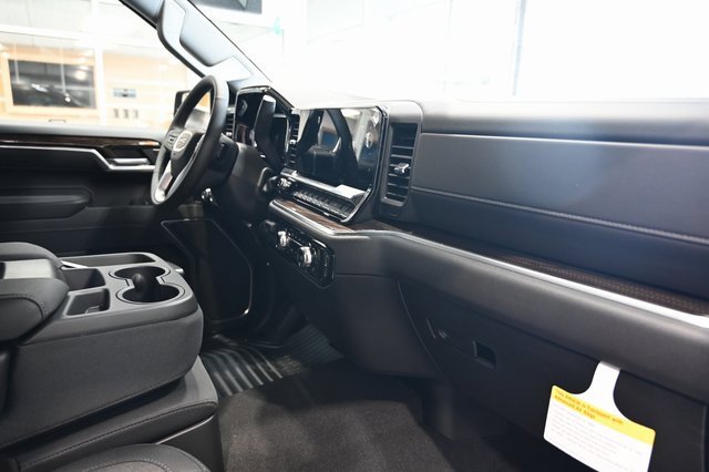 New 2026 GMC Sierra 1500 Elevation image 14