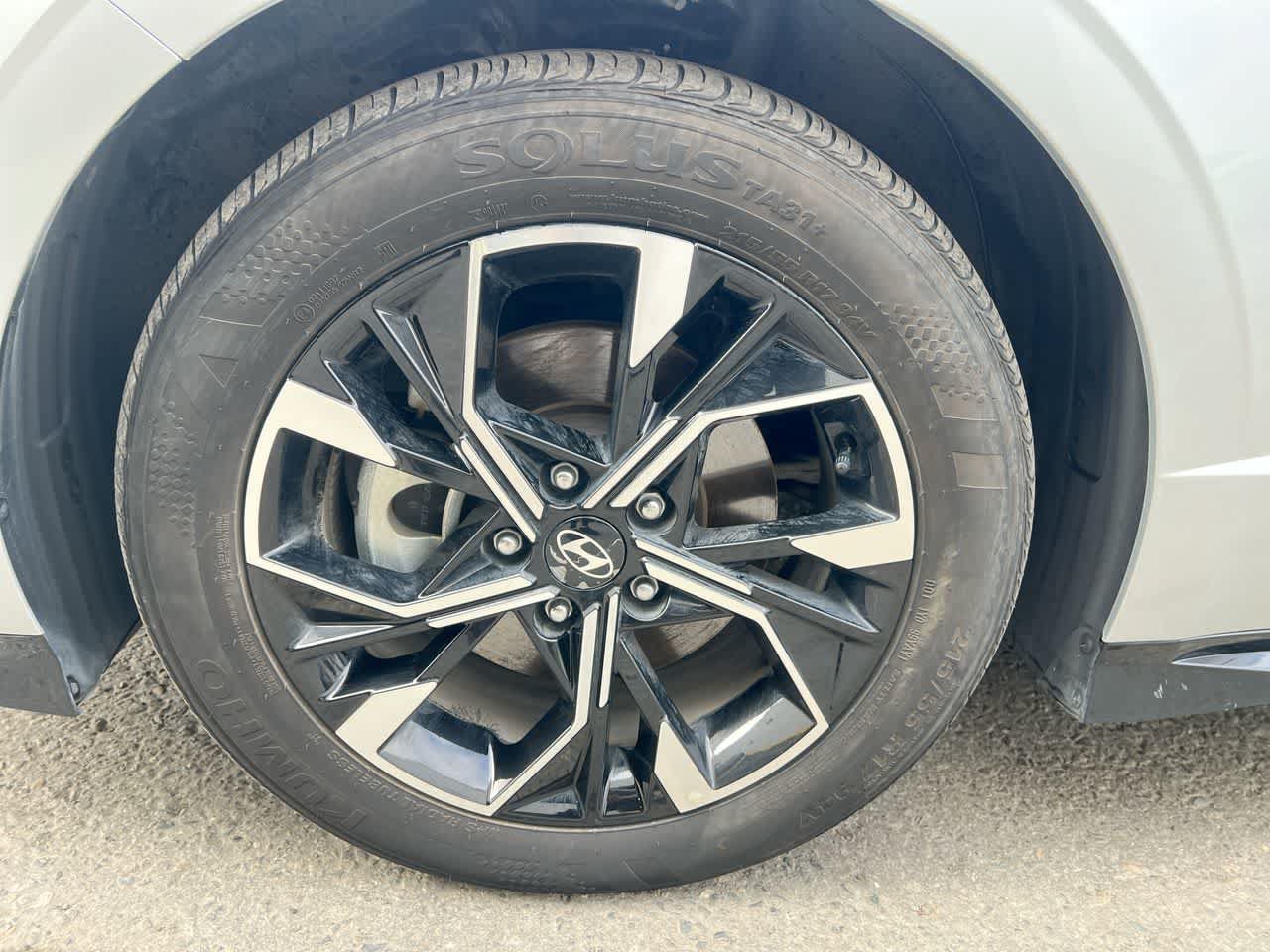 Used 2025 Hyundai Sonata SEL FWD image 10