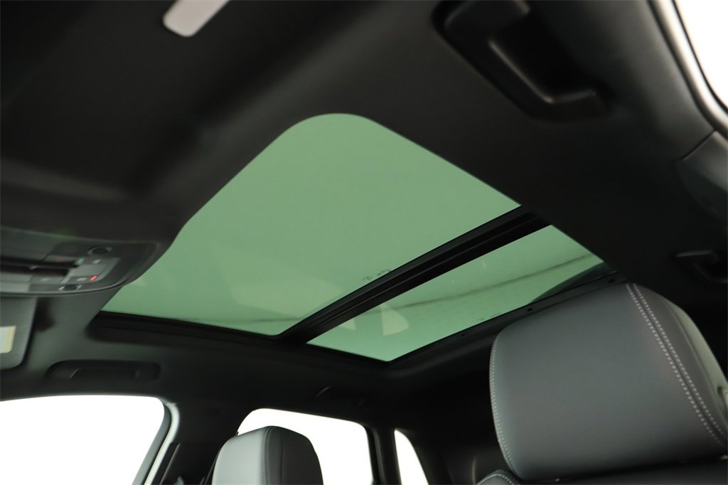 Certified 2025 Audi Q3 2.0T Premium w/ Convenience Package image 26