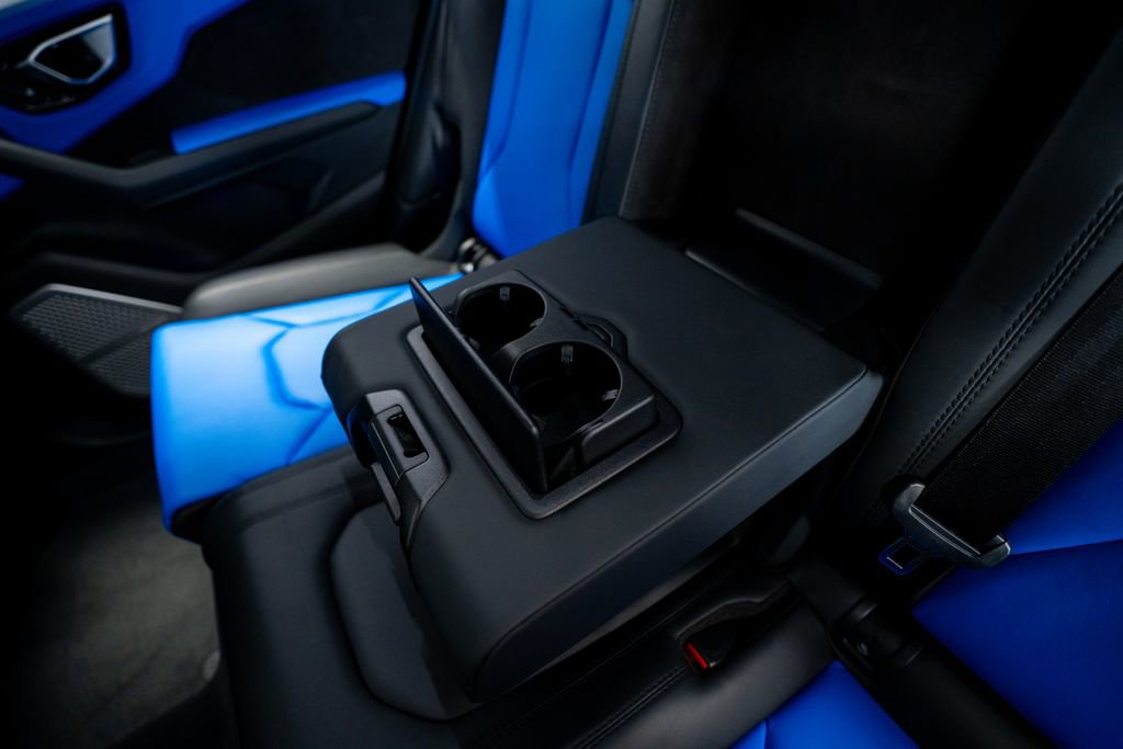 Used 2022 Lamborghini Urus AWD/4WD image 66