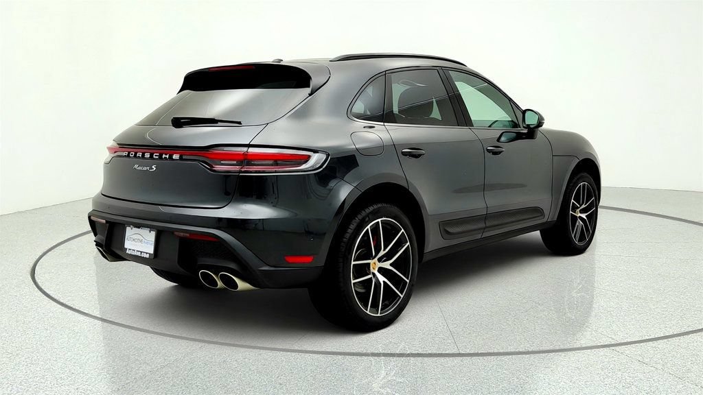 Used 2024 Porsche Macan S w/ Premium Plus Package AWD/4WD image 5