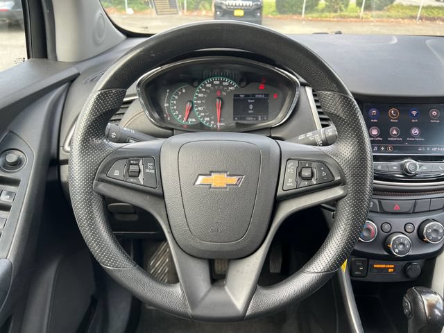 Used 2020 Chevrolet Trax LS w/ Tint and Cruise Package FWD image 18