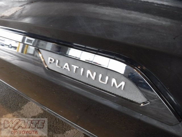 Certified 2024 Toyota Sequoia Platinum image 9