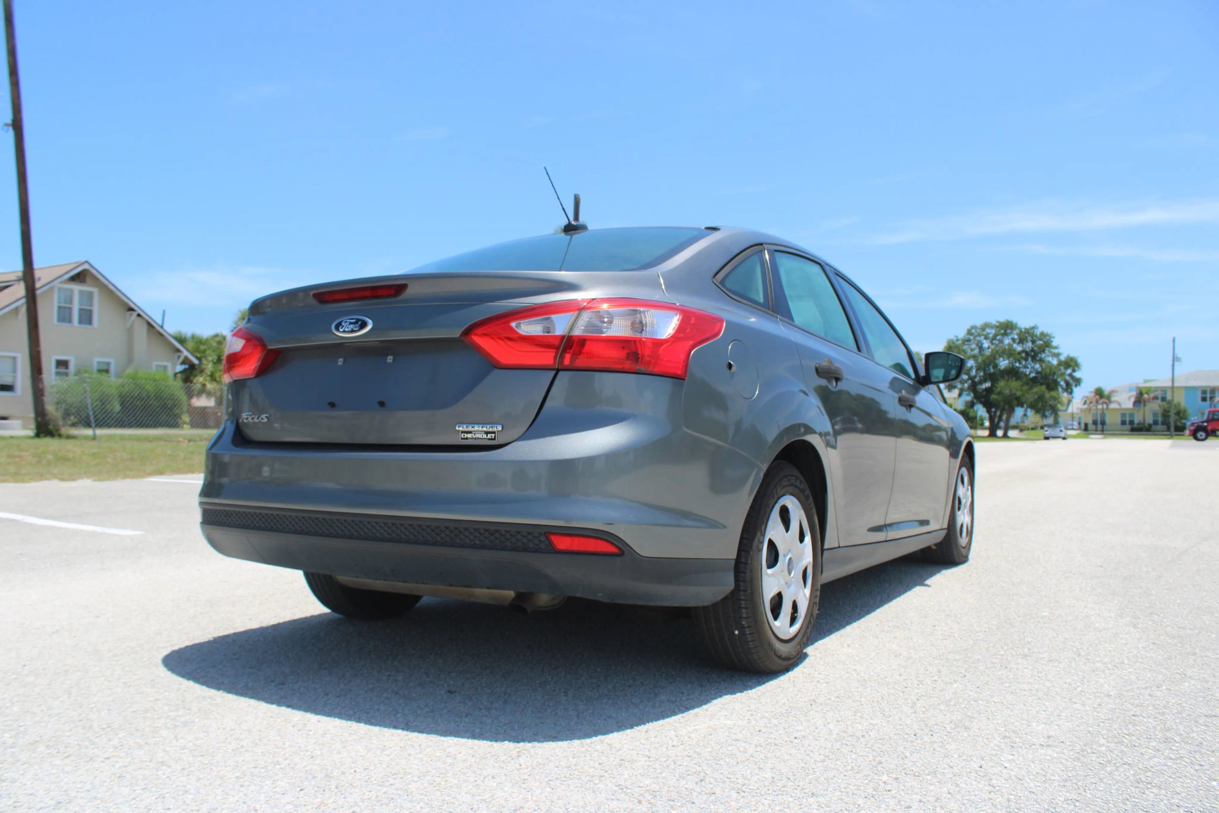Used 2013 Ford Focus S FWD image 23