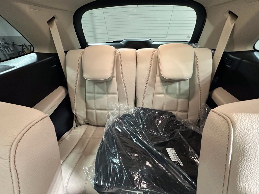 New 2027 Mercedes-Benz GLS 450 4MATIC image 10