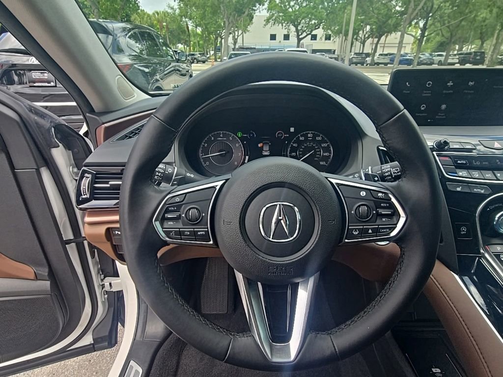 Used 2024 Acura RDX SH-AWD w/ Technology Package image 16