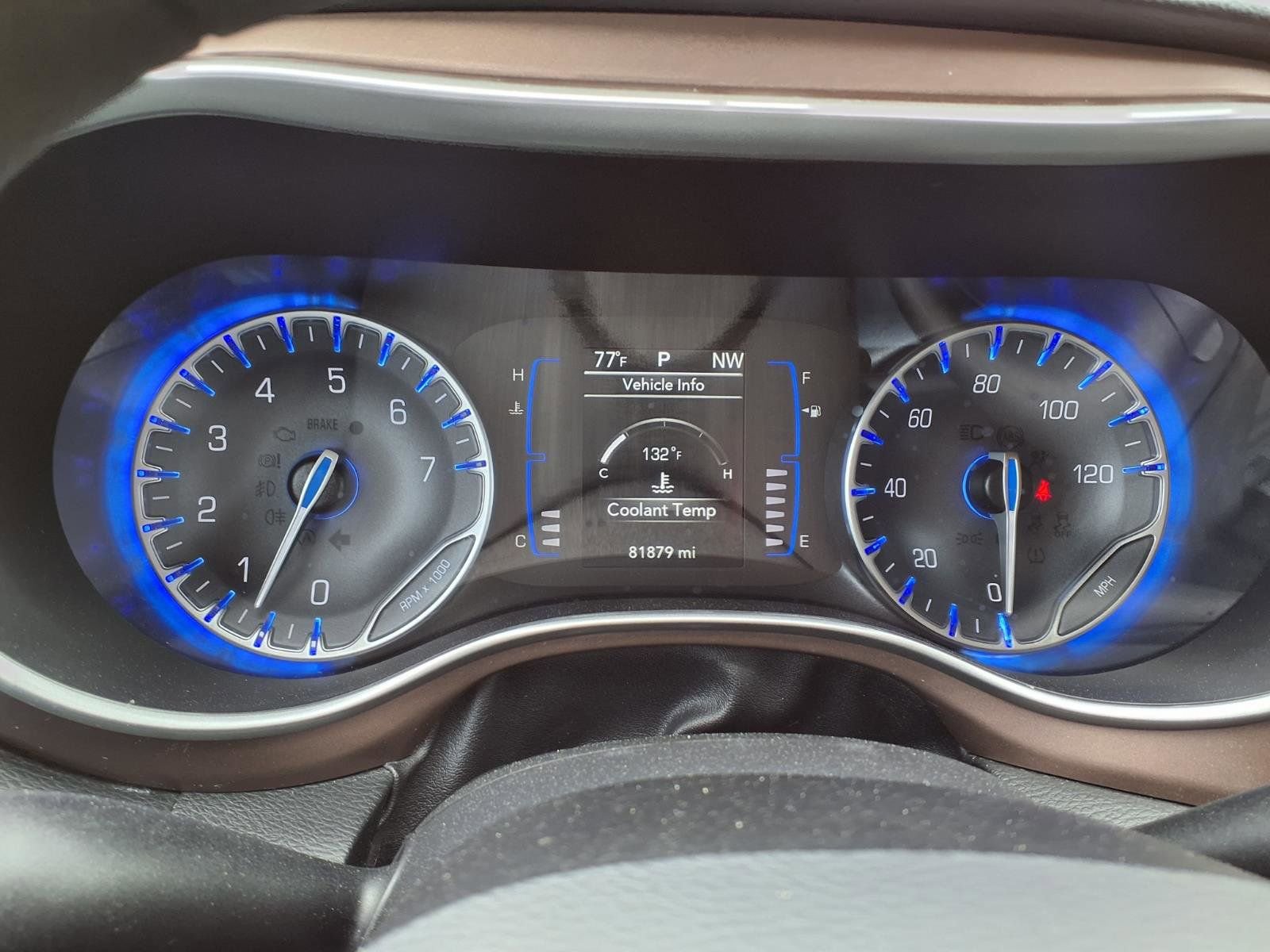 Used 2019 Chrysler Pacifica LX FWD image 13