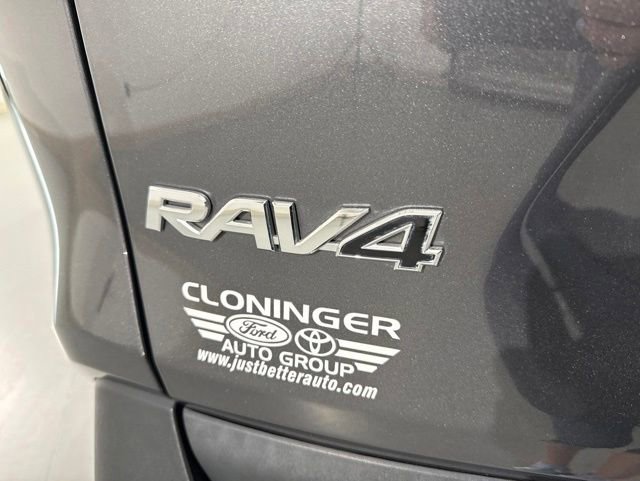 Used 2023 Toyota RAV4 XLE Premium FWD image 10