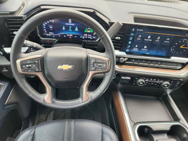 Used 2024 Chevrolet Silverado 3500 High Country w/ High Country Premium Package AWD/4WD image 27