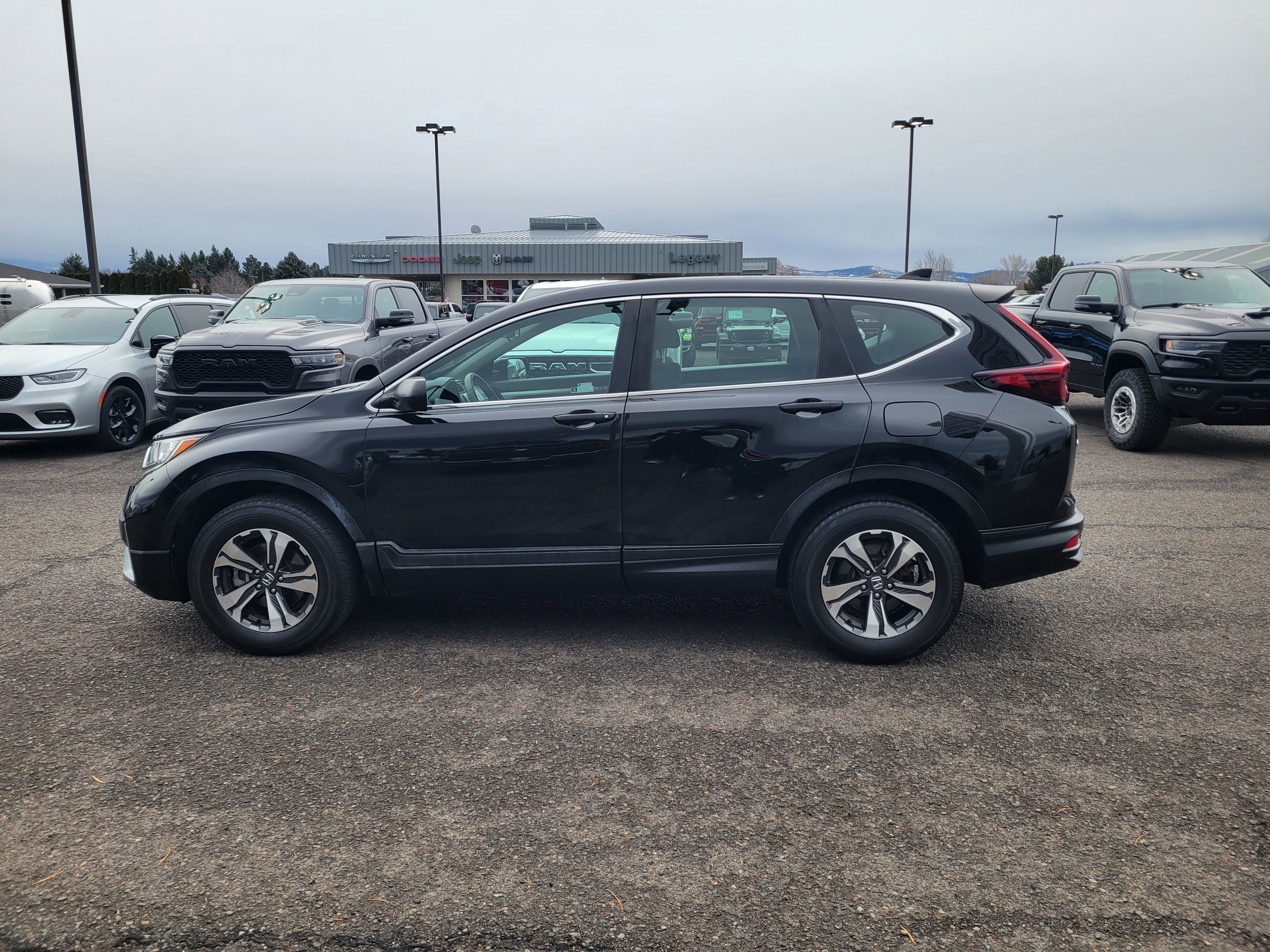 Used 2020 Honda CR-V LX image 11