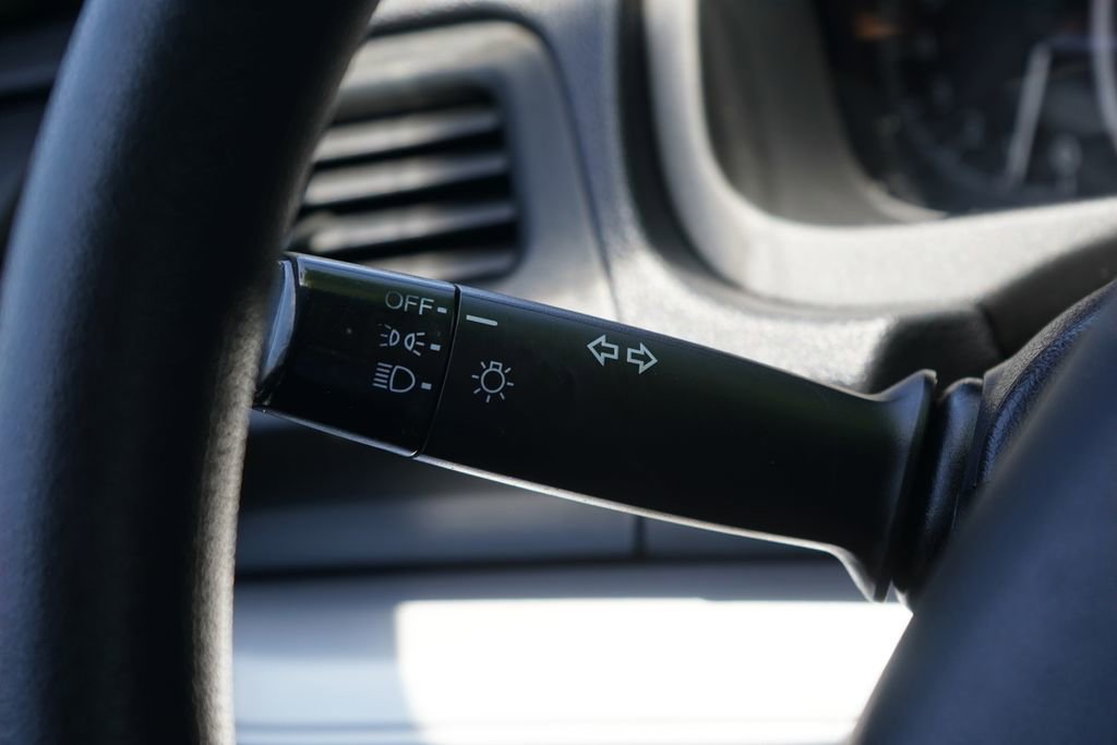 Used 2015 Honda CR-V LX image 16