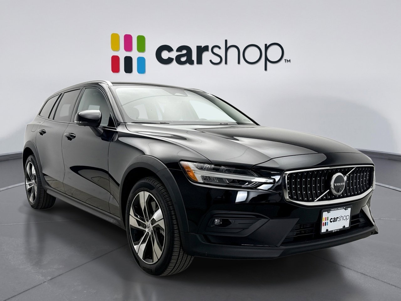 Used 2024 Volvo V60 B5 Cross Country Plus image 7