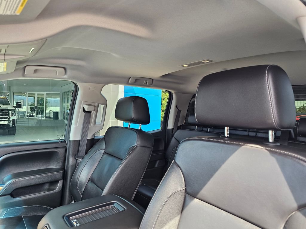 Used 2018 Chevrolet Silverado 1500 LTZ w/ LTZ Plus Package AWD/4WD image 23