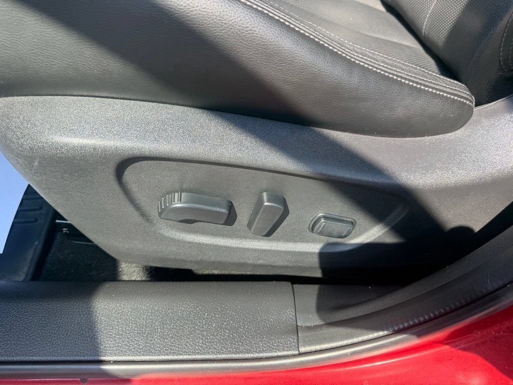 Used 2019 Nissan Rogue Sport SL w/ Premium Package AWD/4WD image 13