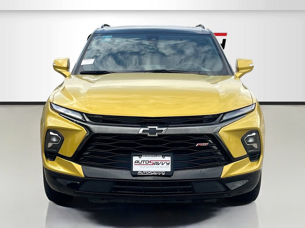 Used 2024 Chevrolet Blazer RS w/ Enhanced Convenience Package FWD image 2